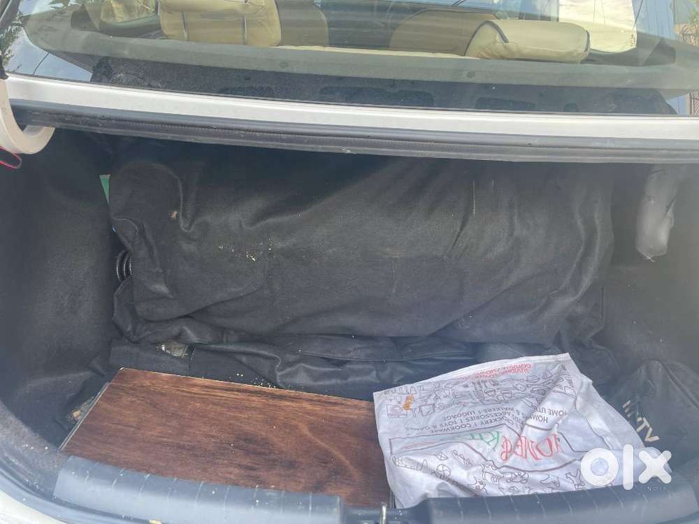 Aura Car Petrol With Cng