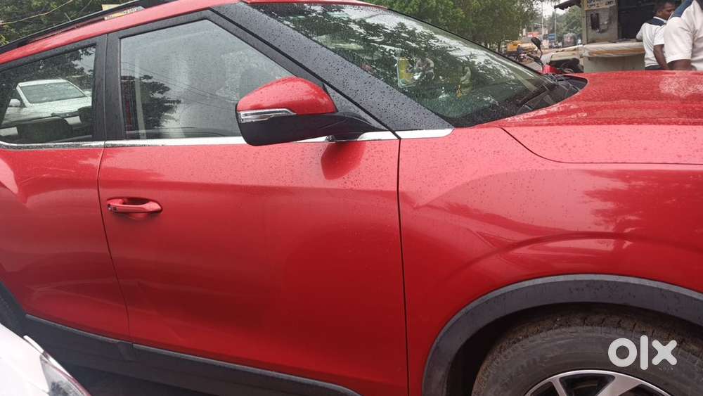 Mahindra Xuv300 Petrol 2022