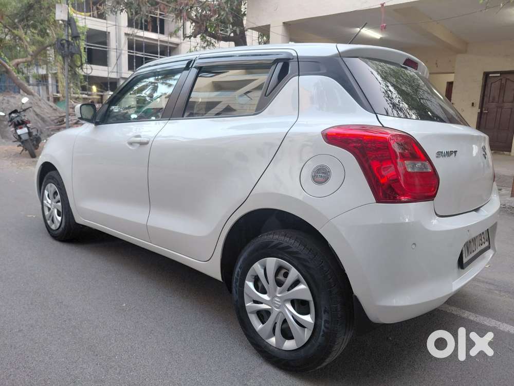 Maruti Suzuki Swift Vxi + Manual, 2020, Petrol