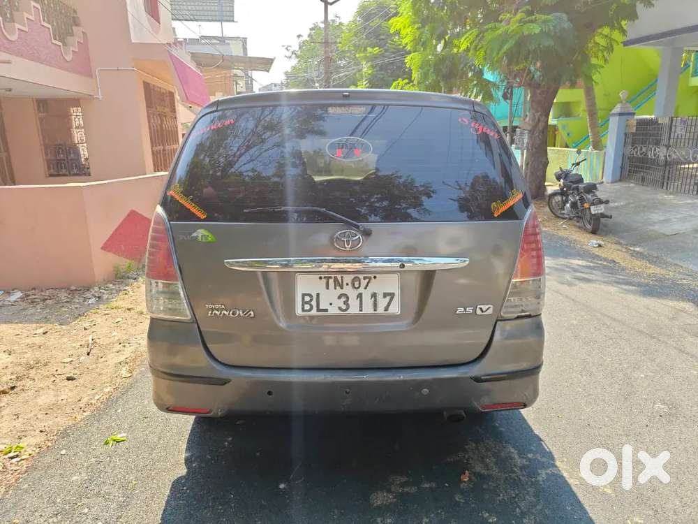 Toyota Innova 2011 2.5 V Diseal