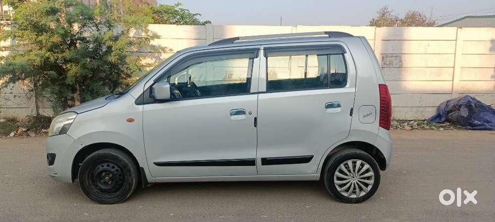 Maruti Suzuki Wagon R 1.0 2015-2019 Vxi Amt, 2016, Petrol
