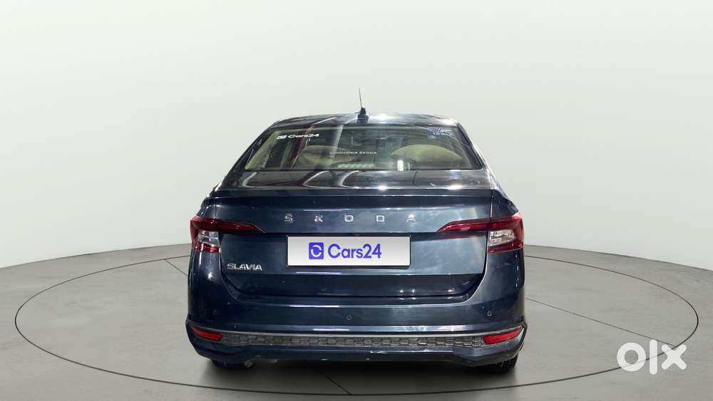 Skoda Slavia 1.0 Ambition Tsi, 2022, Petrol