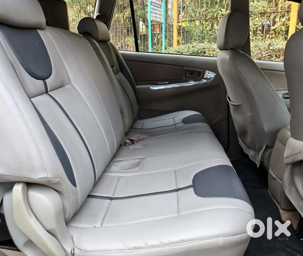 Toyota Innova 2006 Diesel Well Maintained