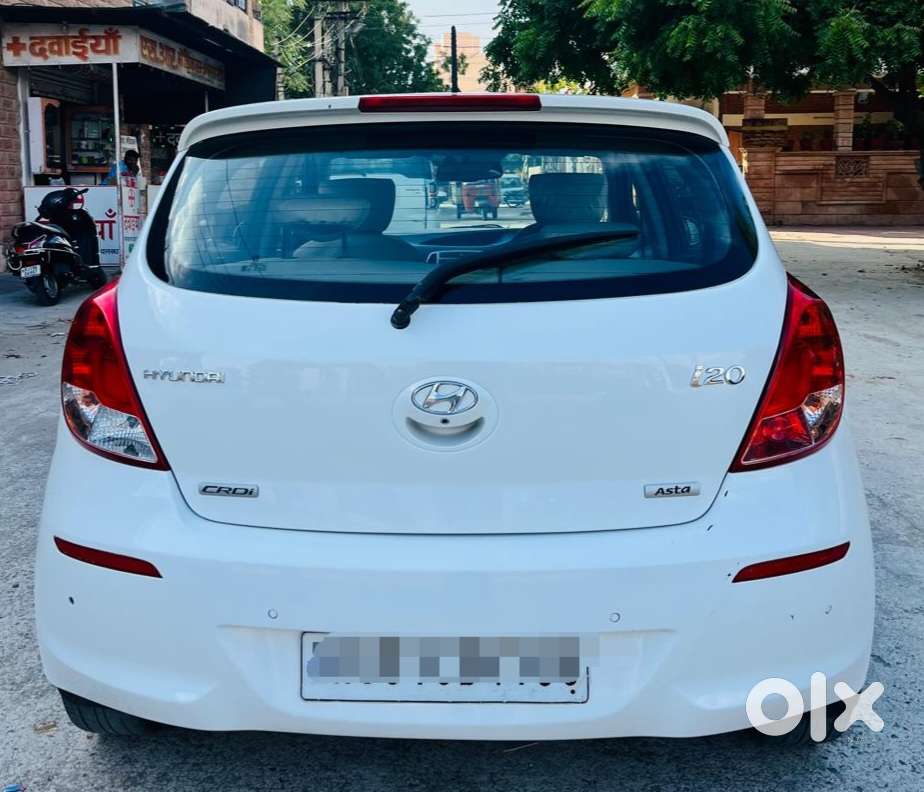 Hyundai I20 1.4 Asta (o) Crdi, 2014, Diesel