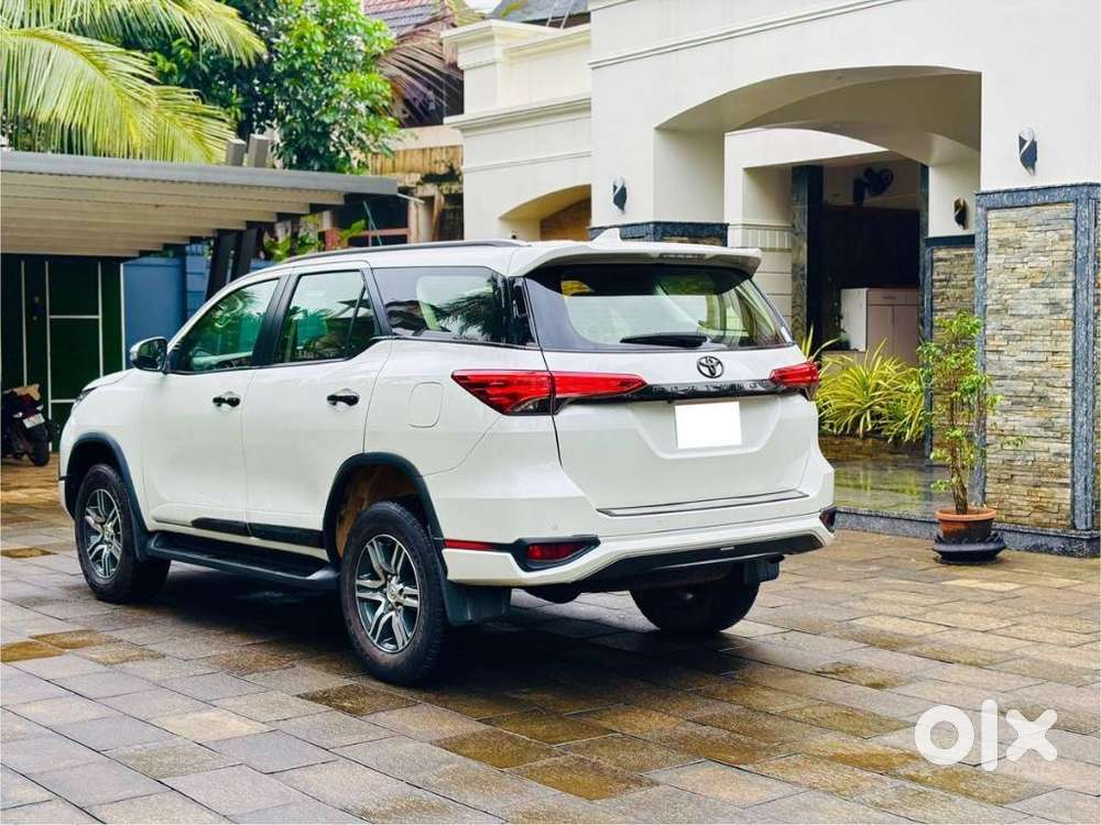 Toyota Fortuner 4x2 At 2.8 Diesel, 2019, Diesel