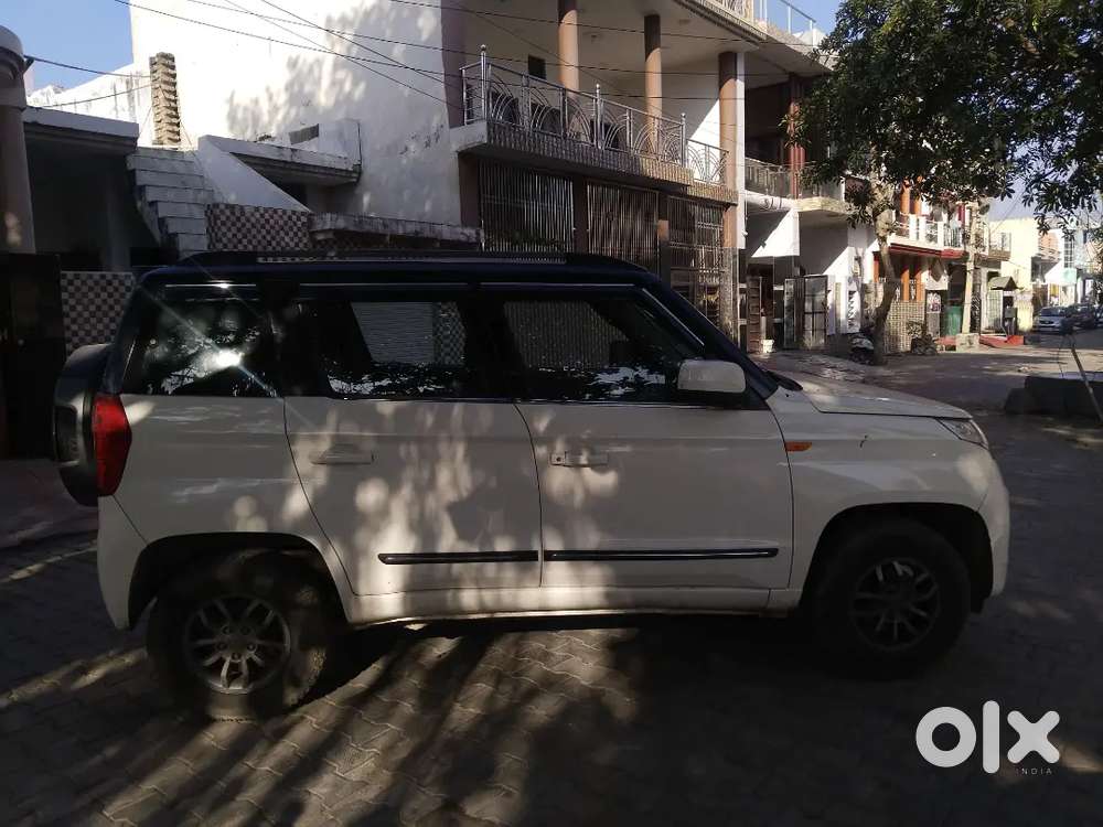 Mahindra Tuv 300 2016 Diesel 90000 Km Driven