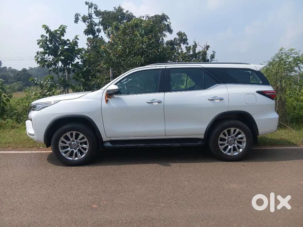 Toyota Fortuner 2024 Diesel Well Maintained