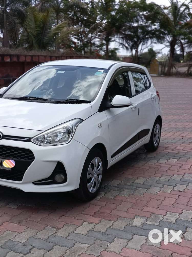 Hyundai Grand I10 2016-2017 Sportz Celebration Edition, 2017, Cng & ..