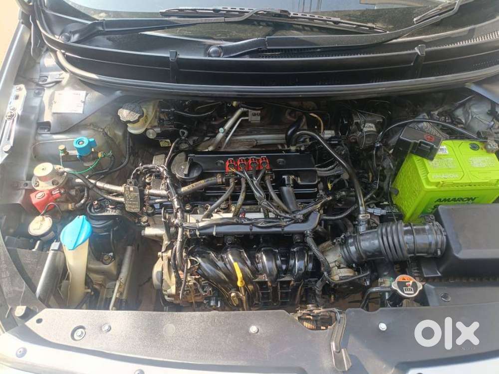 Hyundai I20 Sportz 1.2 Mt Dual Tone, 2015, Cng & Hybrids