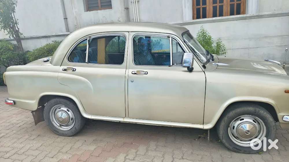 Ambassador Classic 1500 1994 .but Rc  Insurance Not Current