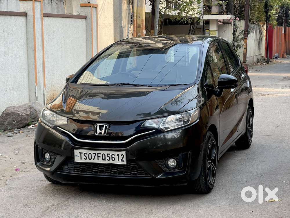 Honda Jazz V Automatic, 2017, Petrol