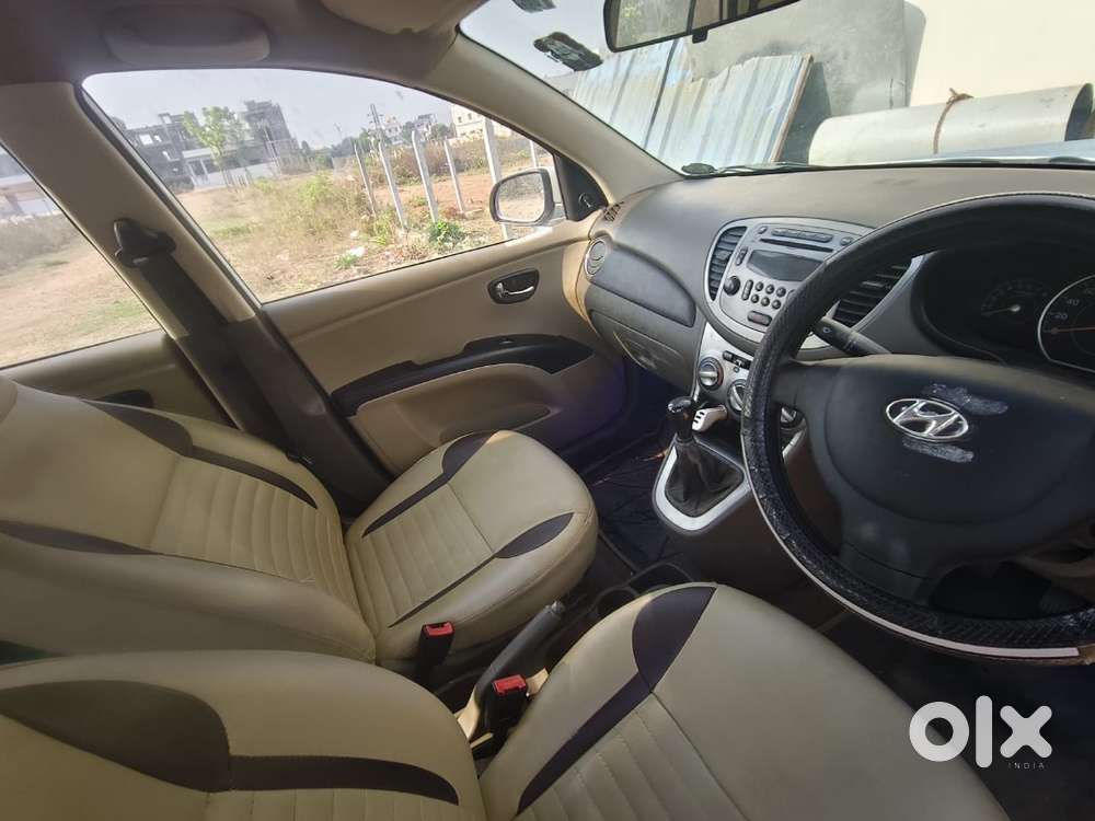 Well-maintained Hyundai I10 Sportz (2014) – Single Family Owned