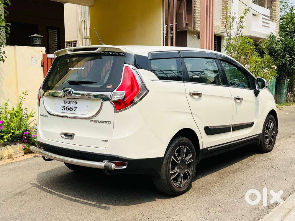 Mahindra Marazzo