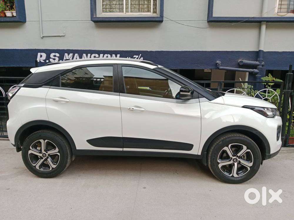 Tata Nexon Amt Xza Plus, 2021, Petrol