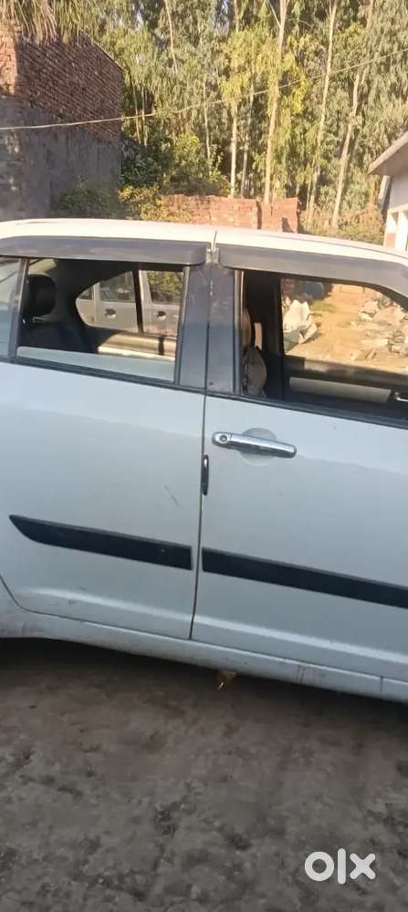 Maruti Suzuki Dzire 2011