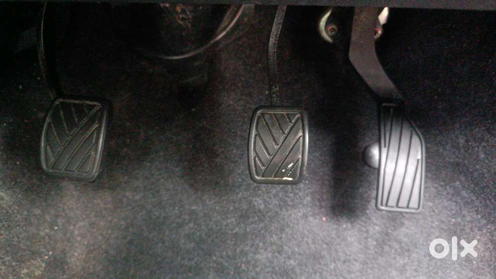 Maruti Suzuki Ritz Vxi, 2014, Petrol