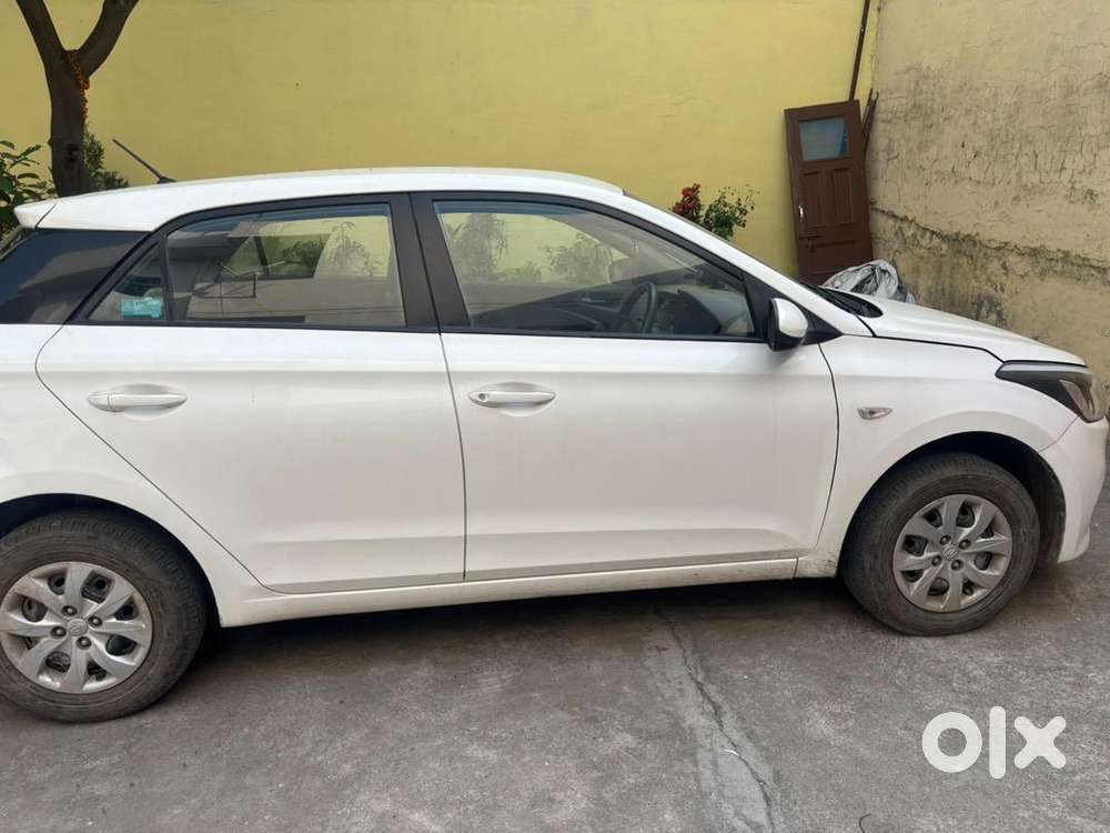 Hyundai Petrol Manual 2017 Car