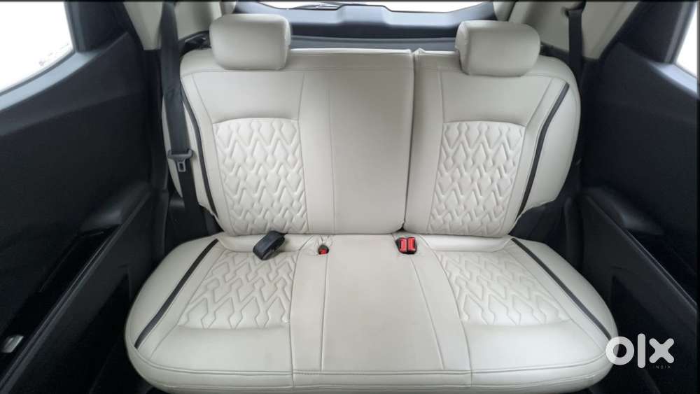 Mahindra Xuv300 W8 Amt Optional Diesel, 2023, Petrol