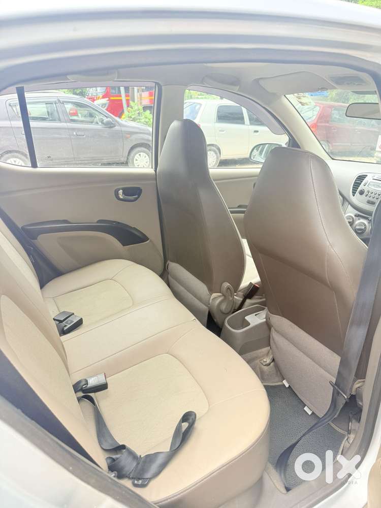 Hyundai I10 Sportz, 2014, Petrol