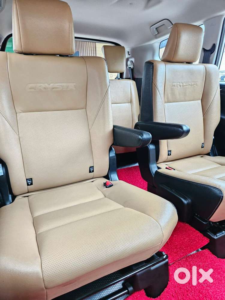 Toyota Innova Crysta 2.4 Z 7 Str, 2025, Diesel