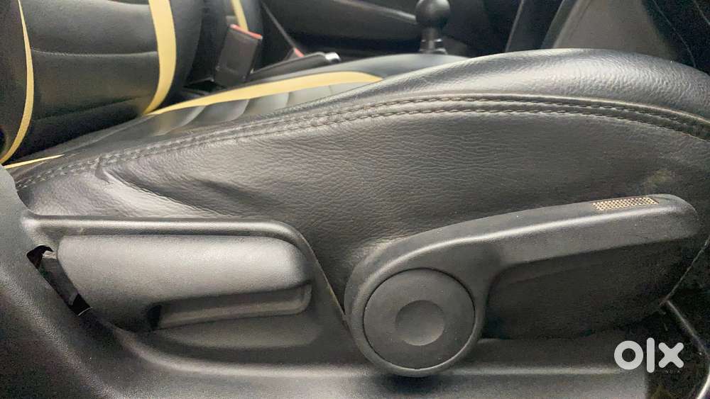 Maruti Suzuki Swift Zxi, 2017, Petrol