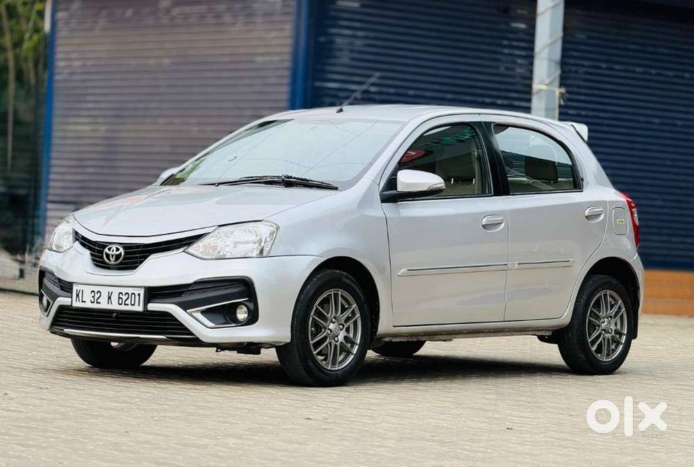 Toyota Etios Liva 1.2 Vx, 2017, Petrol