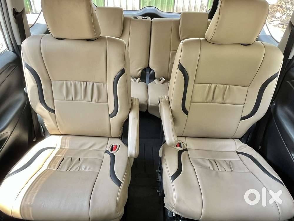 Toyota Innova Crysta 2.4 G Mt 7 Str, 2022, Diesel