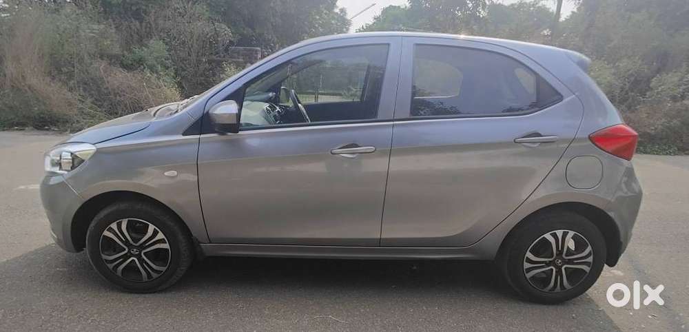 Tata Tiago 1.2 Revotron Xza, 2019, Petrol