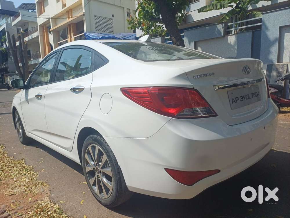 Hyundai Verna 1.6 Sx (o) Crdi, 2016, Diesel