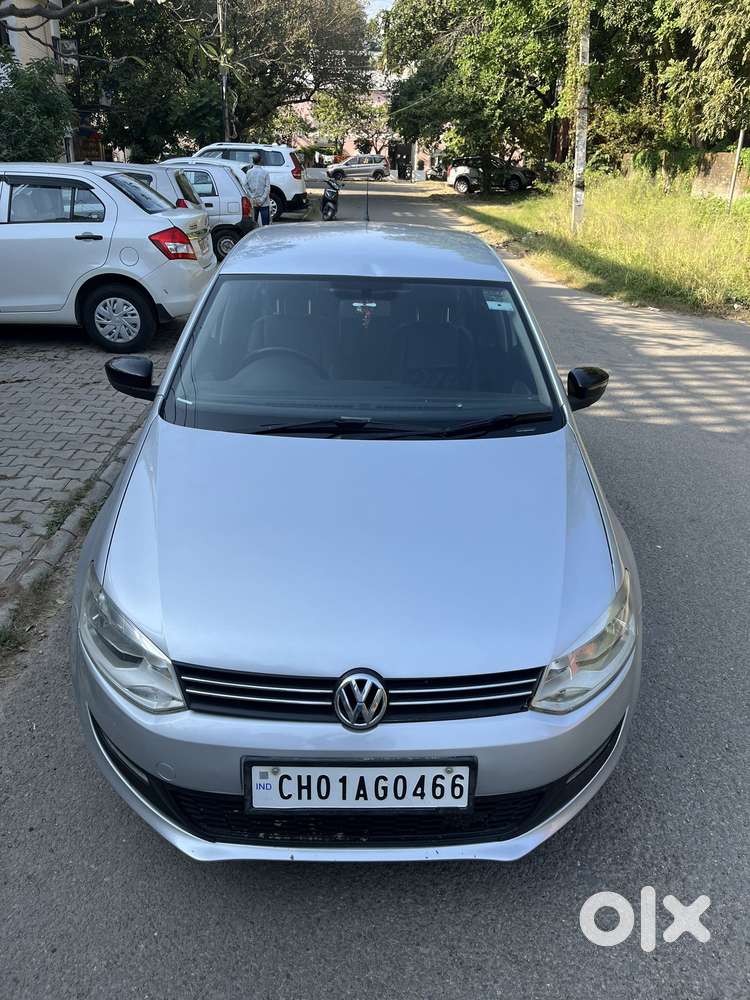 Volkswagen Polo Petrol Highline 1.2l, 2011, Petrol