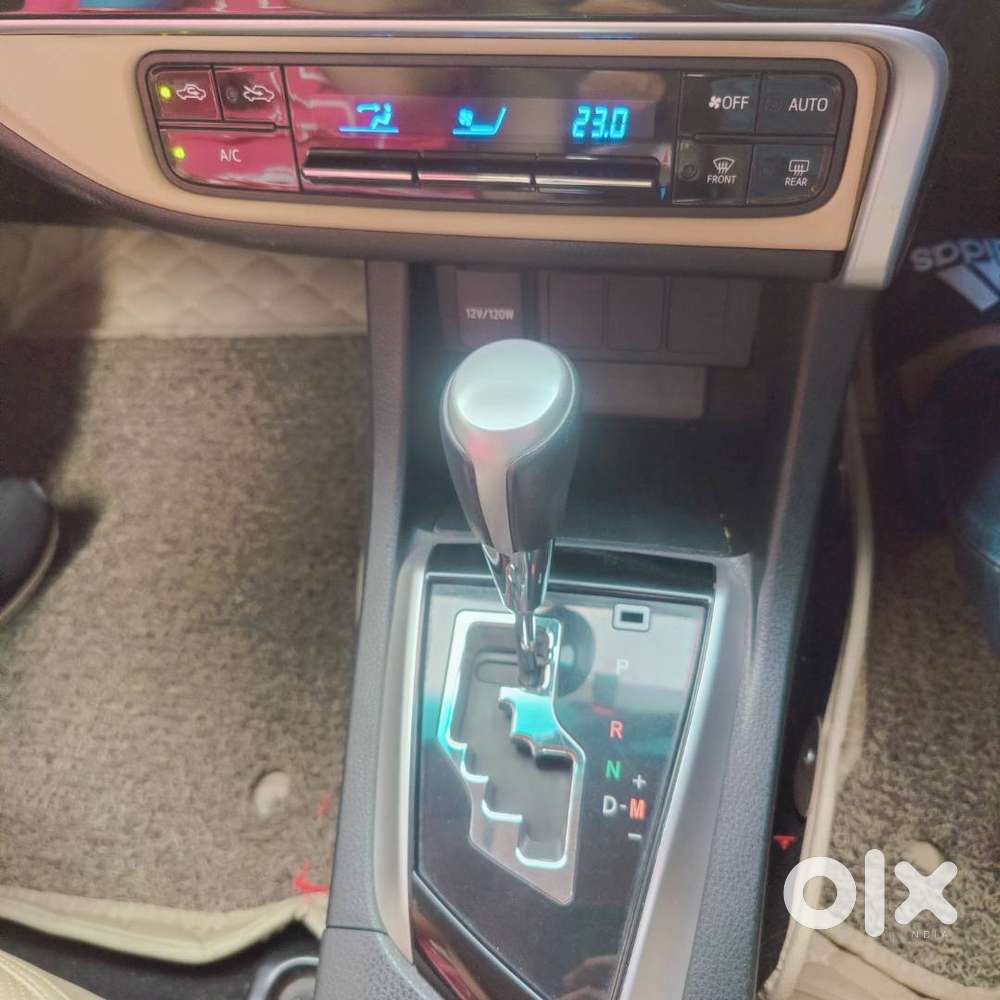 Toyota Corolla Altis 2018 Petrol Well Maintained