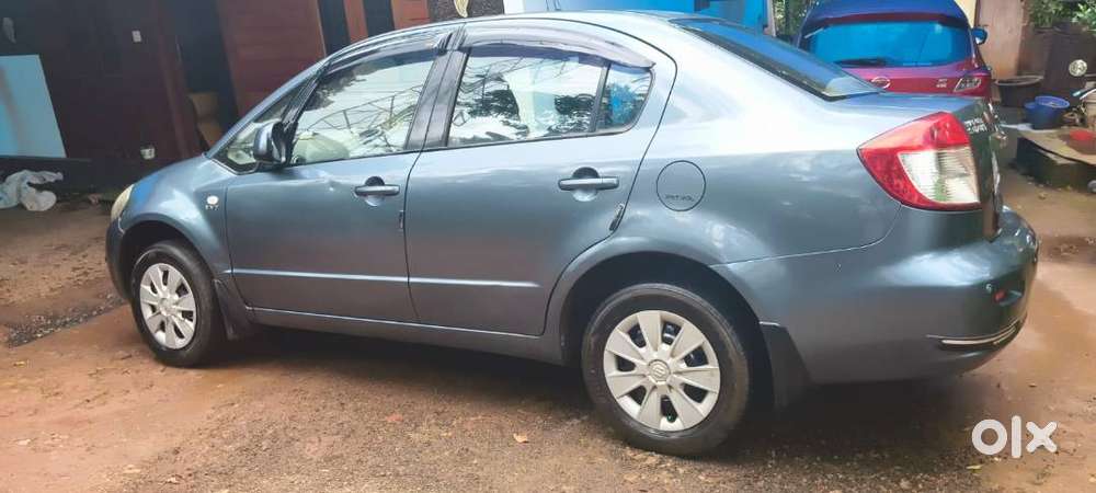 Maruti Suzuki Sx4 2010