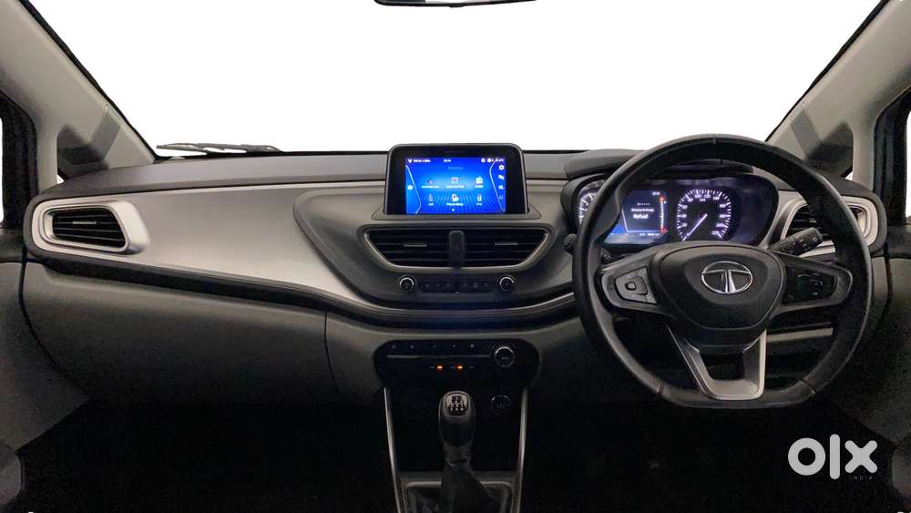 Tata Altroz Xz, 2021, Petrol