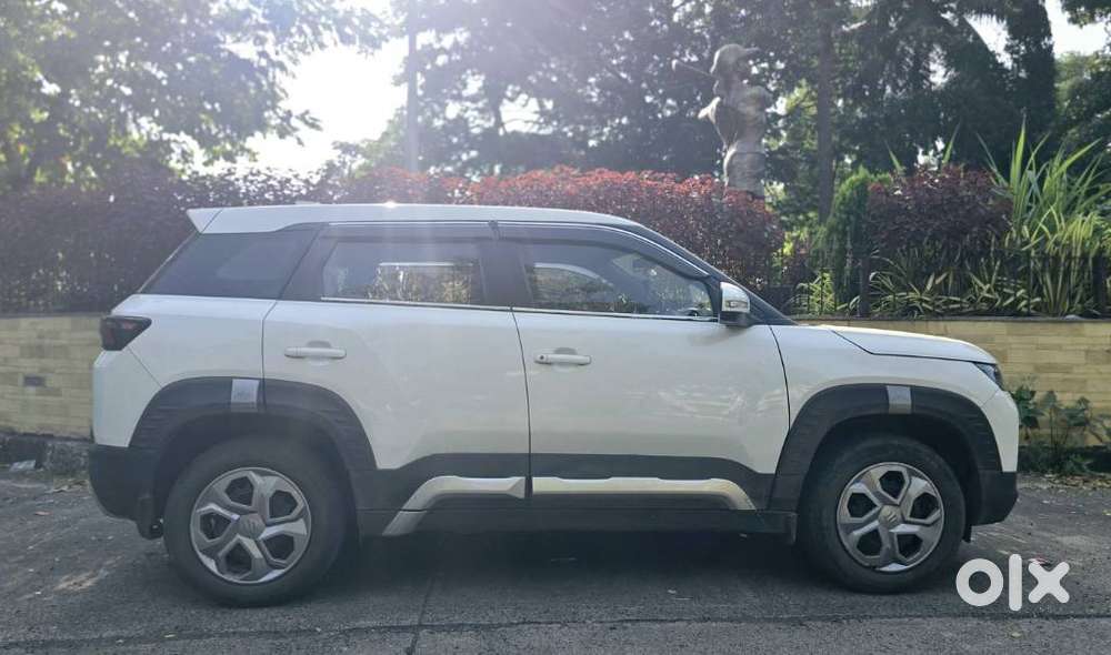 Maruti Suzuki Brezza 1.5 Vxi Cng, 2023, Cng & Hybrids