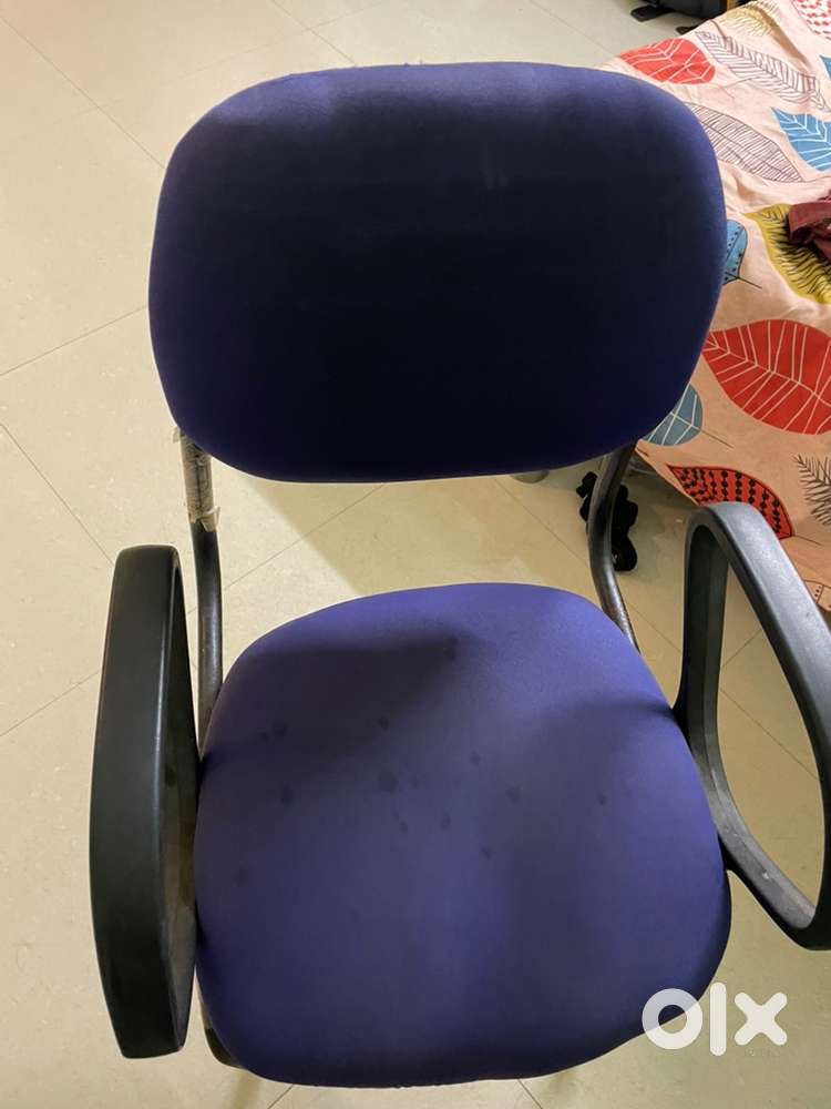 Study chair