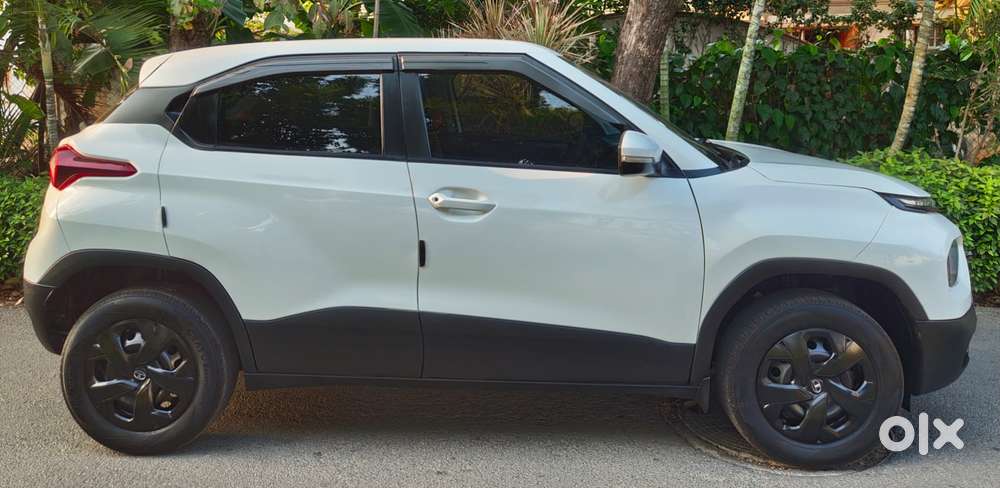 Tata Punch Camo Adventure Mt, 2023, Petrol