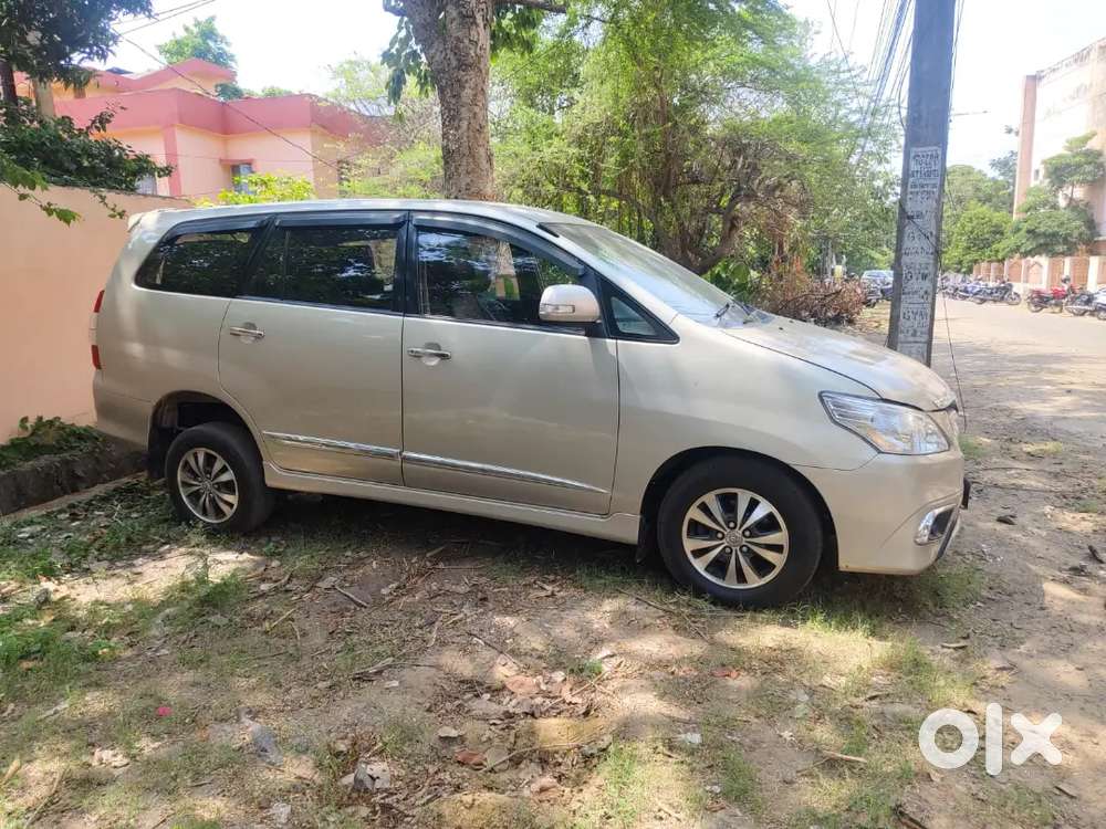 Toyota Innova 2016 Diesel Well Maintained