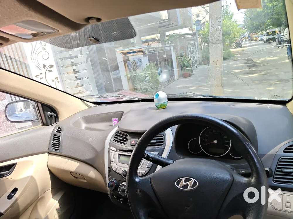 Hyundai Eon Magna Petrol 2012