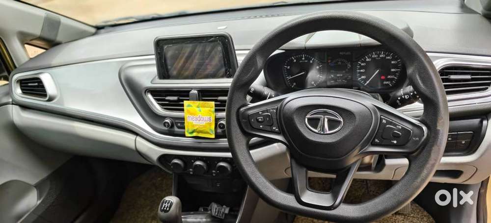 Tata Altroz 1.2 Xt, 2020, Petrol