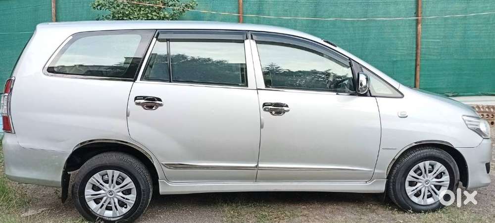Toyota Innova 2.5 Gx 2013 Single Owner Full Company Service History