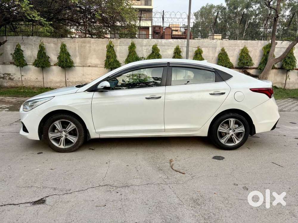 Hyundai Verna 1.6 Sx (o) Vtvt, 2020, Petrol