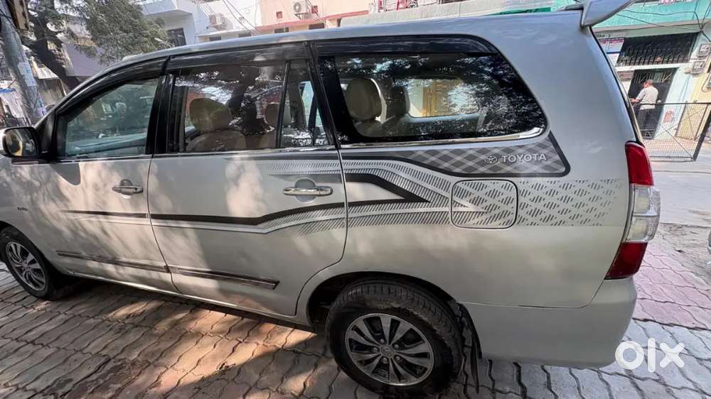 Toyota Innova 2007 Diesel Well Maintained