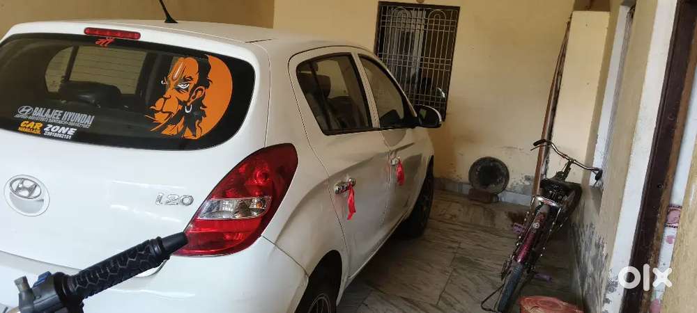Hyundai I20 Petrol Manual 2015