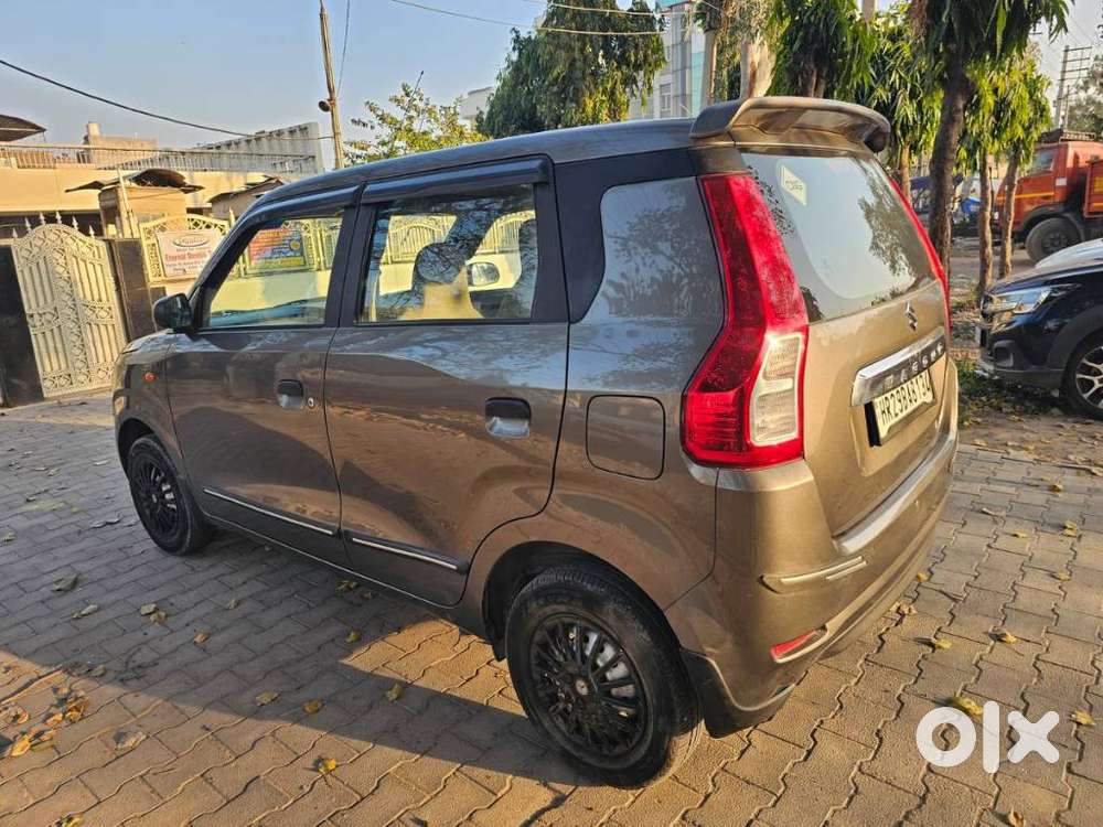 Maruti Suzuki Wagon R 1.0 Lxi Cng, 2023, Cng & Hybrids