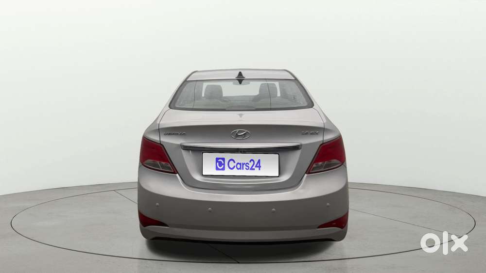 Hyundai Verna 1.6 Vtvt Sx, 2017, Petrol