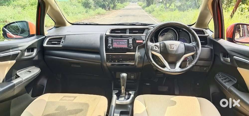 Honda Jazz V Cvt, 2016, Petrol