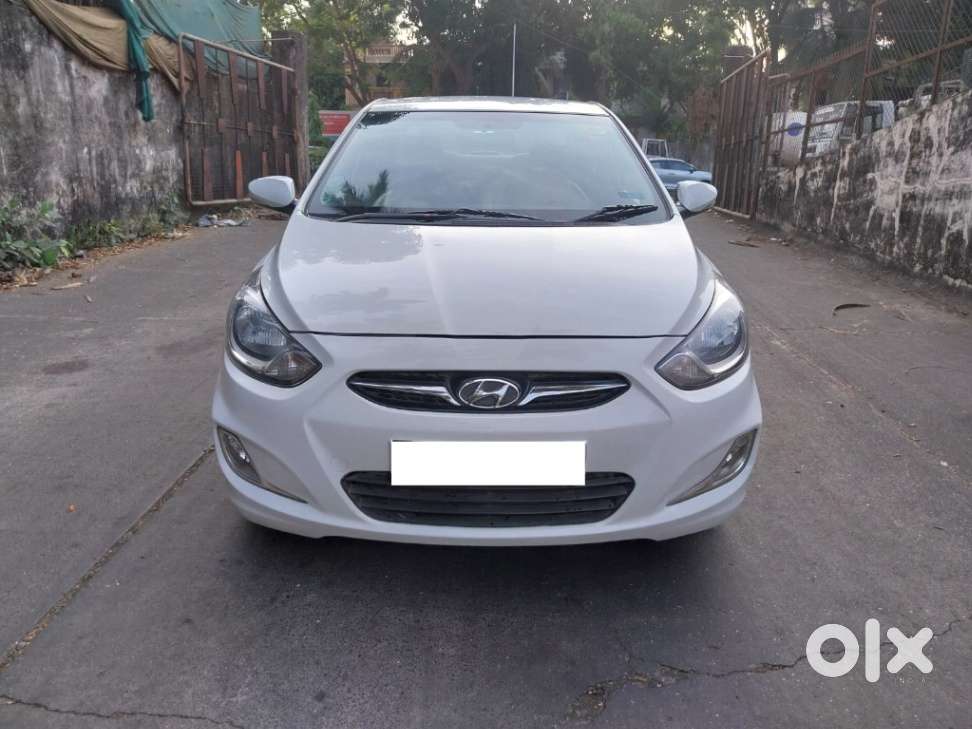 Hyundai Verna Ex 1.6 Vtvt At, 2014, Petrol