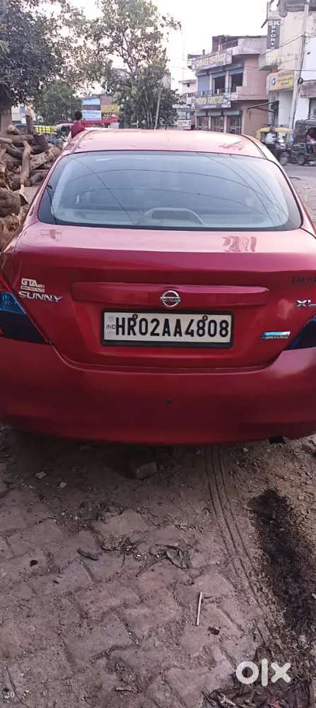 Nissan Sunny 2012 Diesel 100000 Km Driven