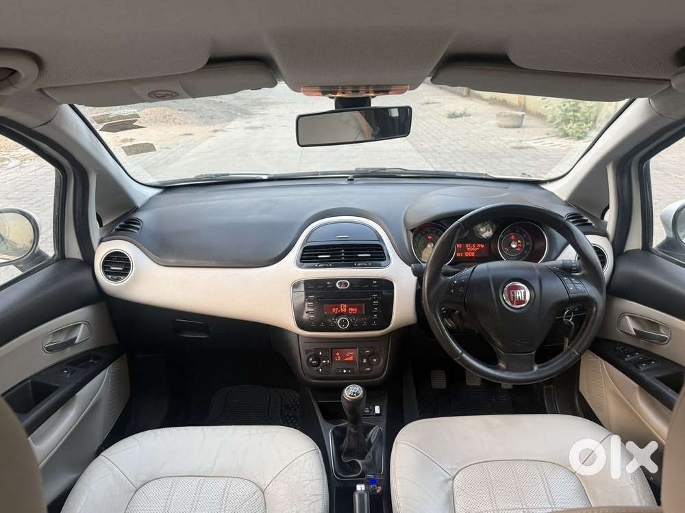 Fiat Linea Emotion 1.3 L Advanced Multijet Diesel, 2015, Diesel