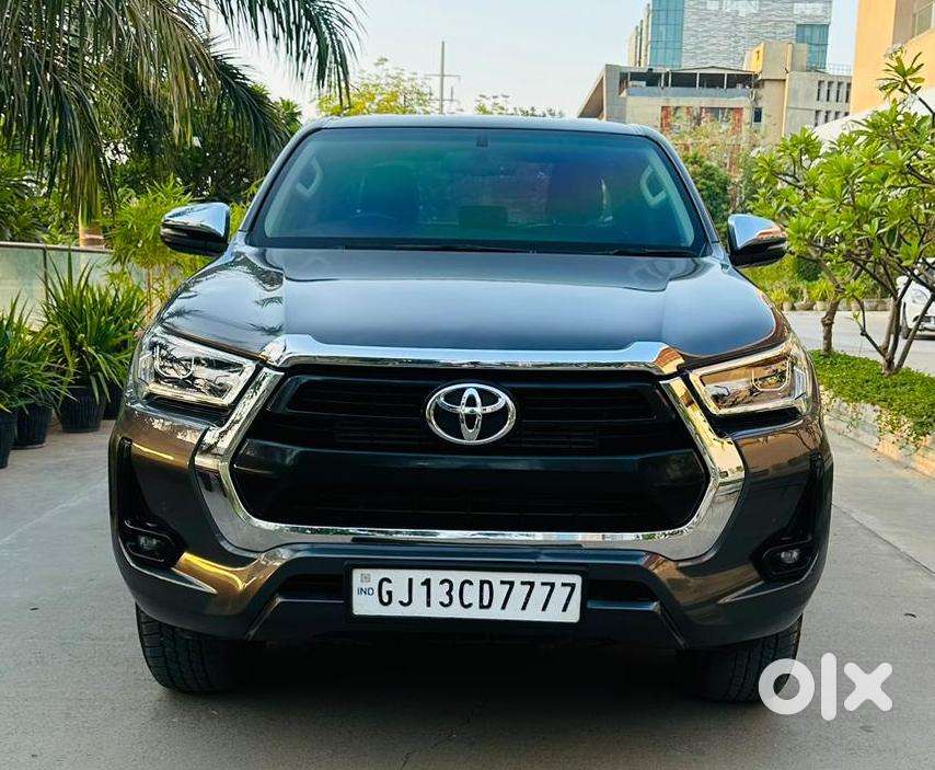 Toyota Hilux Black Edition Diesel Turbo Automatic, 2023, Diesel